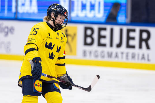 Lina Ljungblom of Sweden dejected