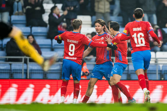 Helsingborgs Taylor Silverholt och Wilhelm Loeper jublar