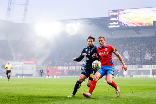 Örgrytes Jonathan Azulay och Helsingborgs Dennis Olsson