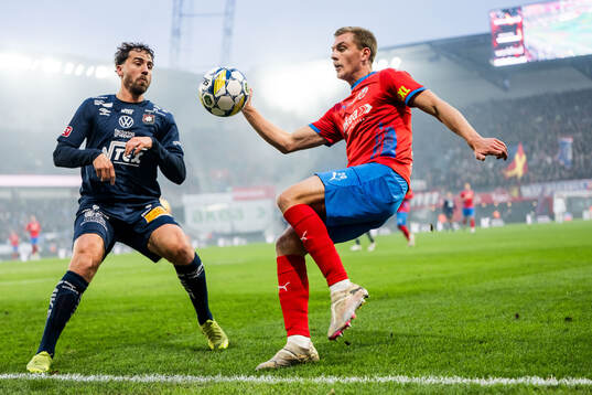 Örgrytes Jonathan Azulay och Helsingborgs Dennis Olsson