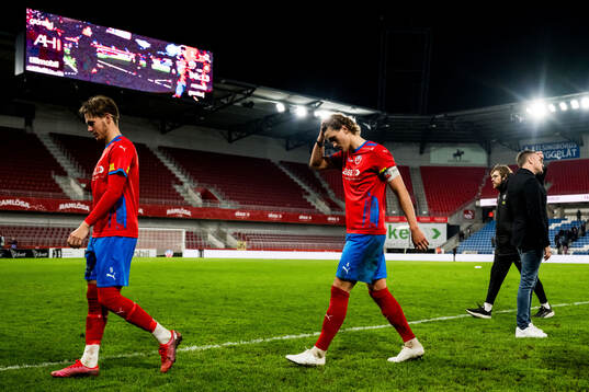 Helsingborgs Taylor Silverholt och Thomas Pauck Rogne deppar