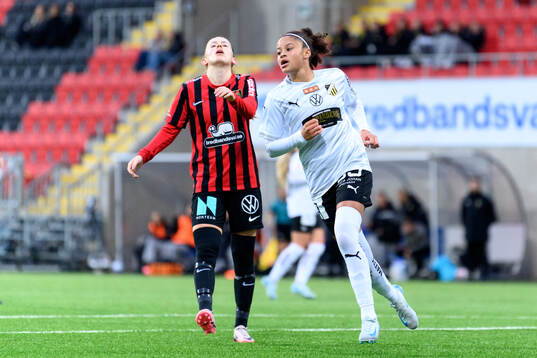 Brommapojkarnas Ida Bengtsson deppar och Häckens Felicia