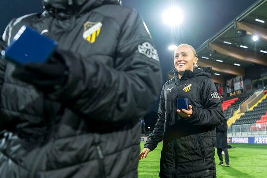 Häckens Alva Selerud tilldelas silvermedalj