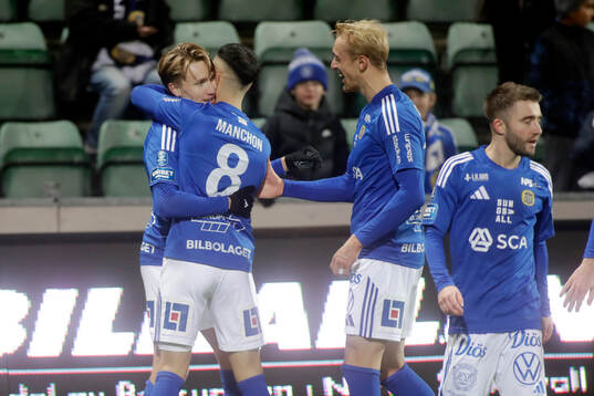 GIF Sundsvalls Marcus Burman jublar