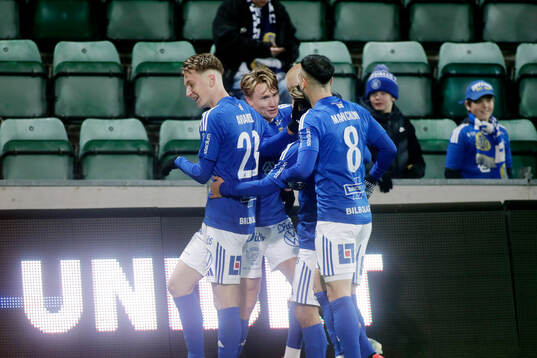 GIF Sundsvalls Marcus Burman jublar