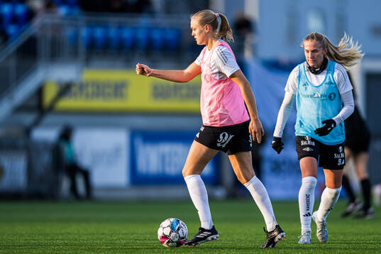 Elin Sørum of Rosenborg warms up