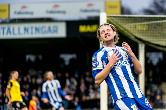 IFK Göteborgs Oscar Pettersson deppar