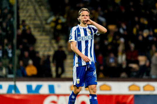 IFK Göteborgs August Erlingmark deppar