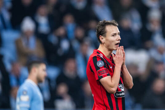 Brommapojkarnas Alex Timossi Andersson deppar