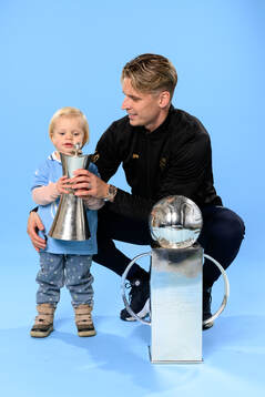 Malmö FFs Jens Stryger Larsen med dotter