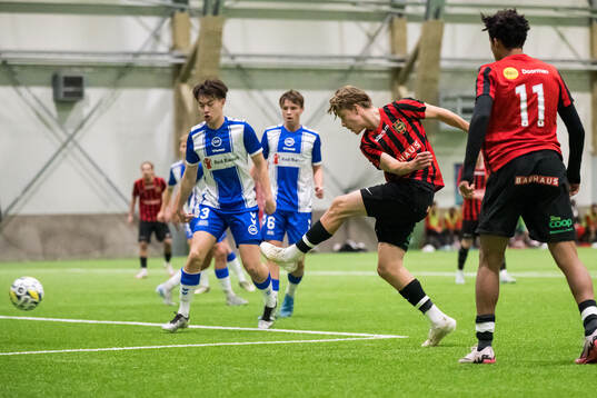 Odenses Sebastian Mørk och Brommapojkarnas Love Arrhov