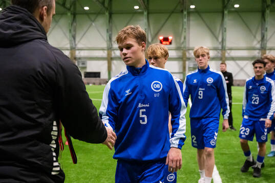 Odenses Lucas Bryde tar ett silvermedaljer