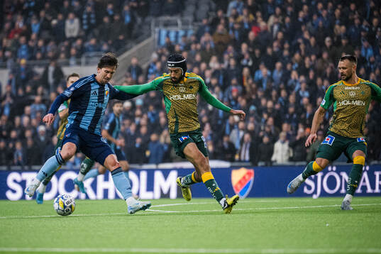 Djurgårdens Gustav Wikheim och IFK Norrköpings Kristoffer