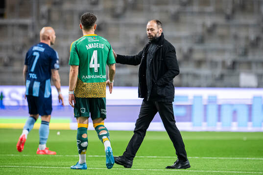 IFK Norrköpings tränare Andreas Alm och Amadeus Sögaard