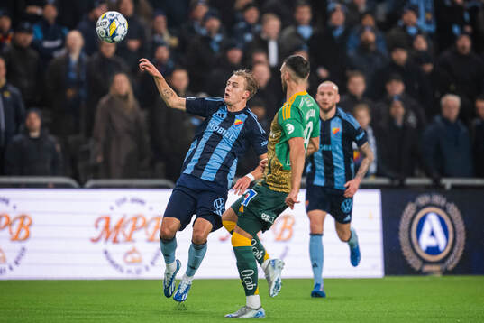 Djurgårdens Oskar Fallenius och IFK Norrköpings Max Watson