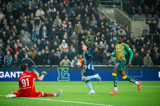 Djurgårdens Gustav Wikheim gör 3-0