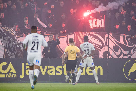 Halmstads Yannick Agnero jublar
