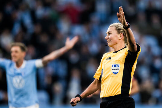 Domare Tess Olofsson