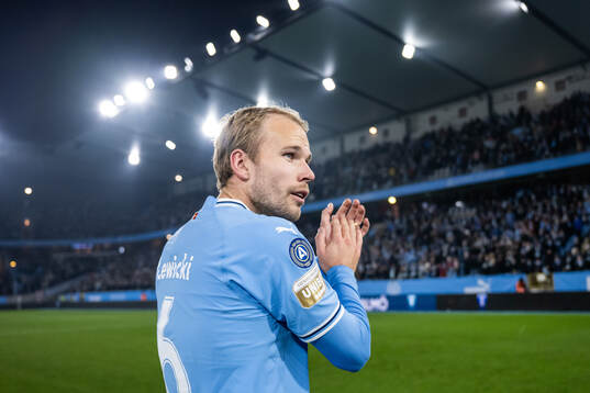 Malmö FFs Oscar Lewicki