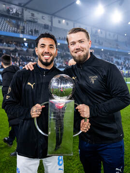 Malmö FFs Sergio Pena och assisterande tränare Theodor