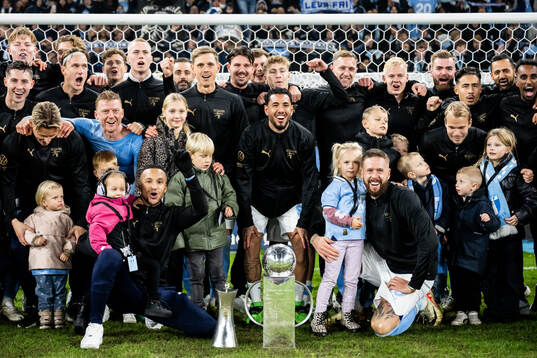 Malmö FFs spelare jublar