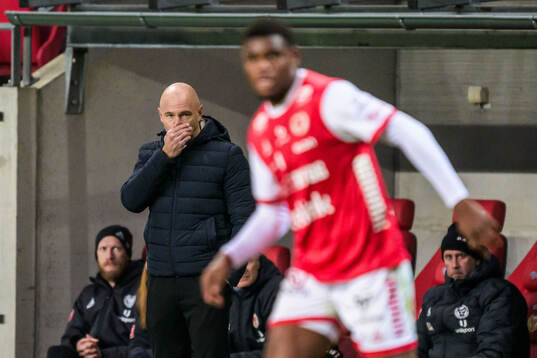 Kalmars tränare Stefan Larsson deppar