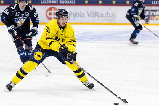 Pontus Andreasson of Sweden and Hannes Björninen of Finland