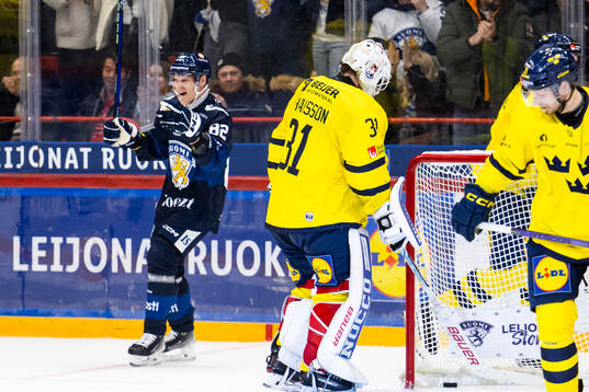 Harri Pesonen of Finland celebrates