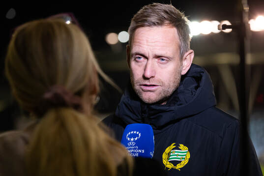 Head coach Martin Sjögren of Hammarby talking to media