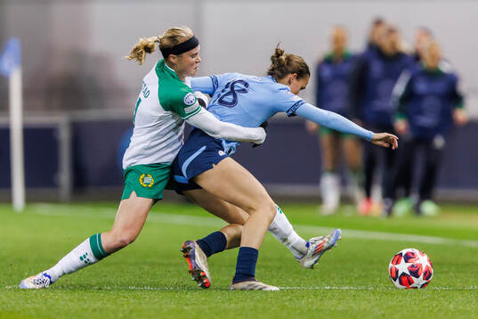 Julie Blakstad of Hammarby and Kerstin Casparij of