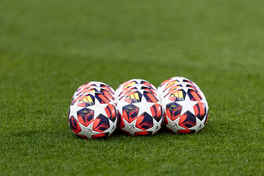 balls