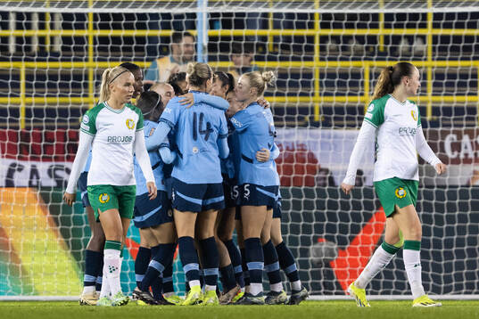 Lisa Lennartsson of Hammarby looks dejected