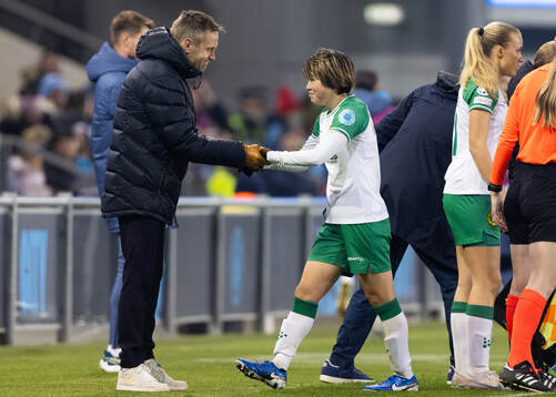 Head coach Martin Sjögren and Asato Miyagawa of Hammarby