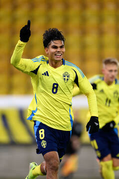 Noel Sernelius of Sweden celebrates
