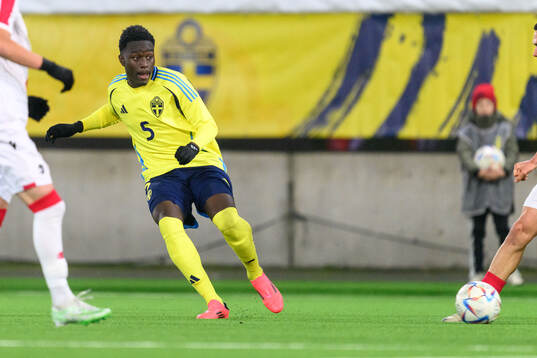 Genesis Antwi of Sweden