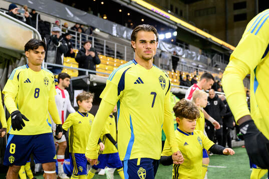 Simon Sjöholm of Sweden ahead the under-19 Euro Qualifier