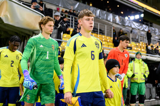 Viggo Jeppsson of Sweden ahead the under-19 Euro Qualifier