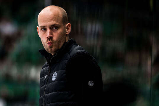Rögles tränare Julius Falkenbäck Bergkvist