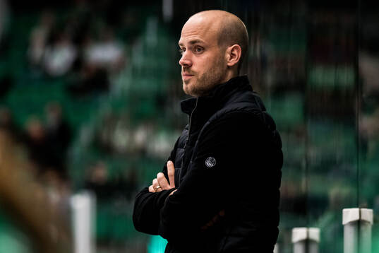 Rögles tränare Julius Falkenbäck Bergkvist