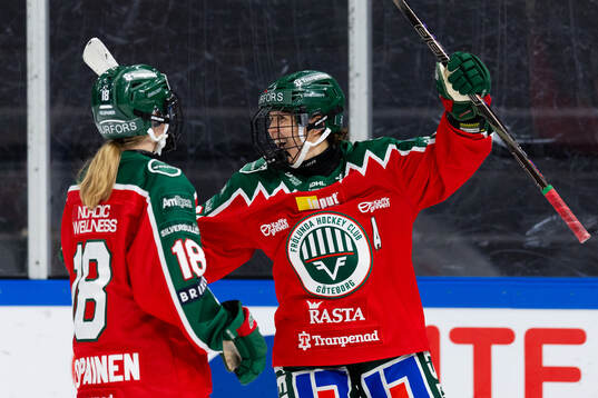 Frölundas Michelle Karvinen jublar