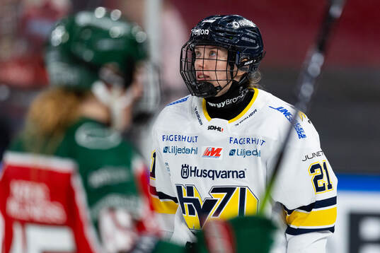 HV71s Amanda Andersson deppar