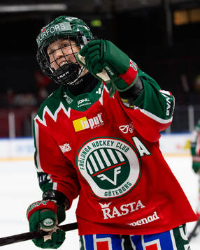 Frölundas Michelle Karvinen jublar