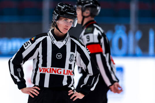 Linjedomare Anna Hammar