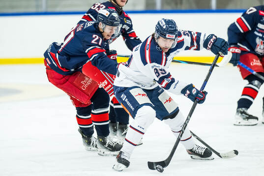 Bläddra bland fler bilder av Ishockey, Hockeytvåan Södra B, Åseda - KRIF 
