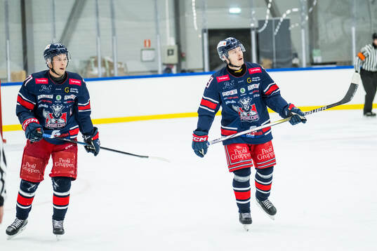 Åsedas Alexander Berglund och Linus Lindahl deppar