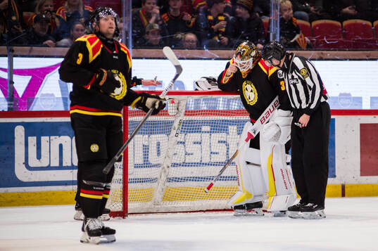 Brynäs Erik Källgren har ont