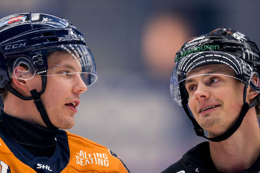 Växjös Otto Koivula och Luleås Markus Nurmi
