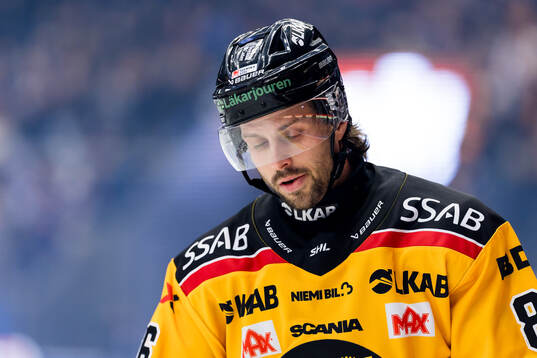 Luleås Mathias Bromé deppar