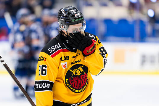 Luleås Mathias Bromé deppar