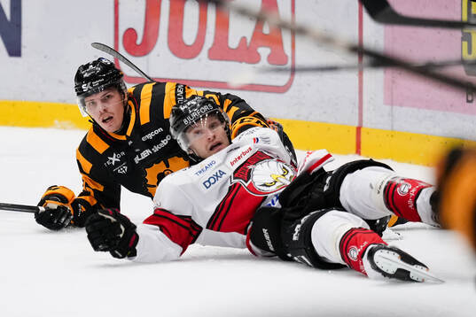 Skellefteås Jonathan Johnson och Malmö Redhawks Johan